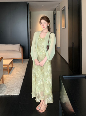 SHAOER【绿绢】宽松雪纺开衫+领口蕾丝花边印花吊带裙两件套