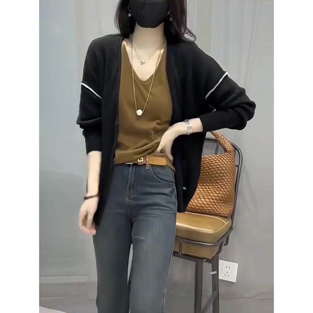 ROUMIKL新款秋季黑色圆领长袖针织开衫上衣女设计感小众宽松显瘦