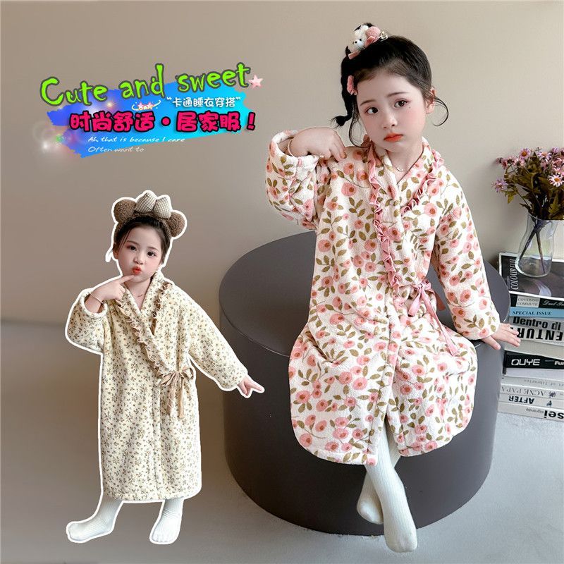 哲拉贝辰女童家居服浴袍
