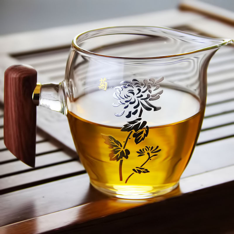 高硼硅玻璃公道杯实木把茶海杯耐热侧把加厚日式工夫分茶器