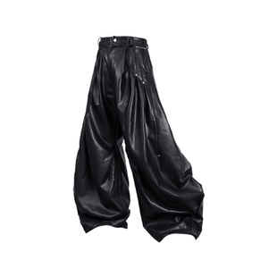 多空气抓痕钉扣解构打褶弯刀廓形皮裤 RELABEL空间关系 多嵌套