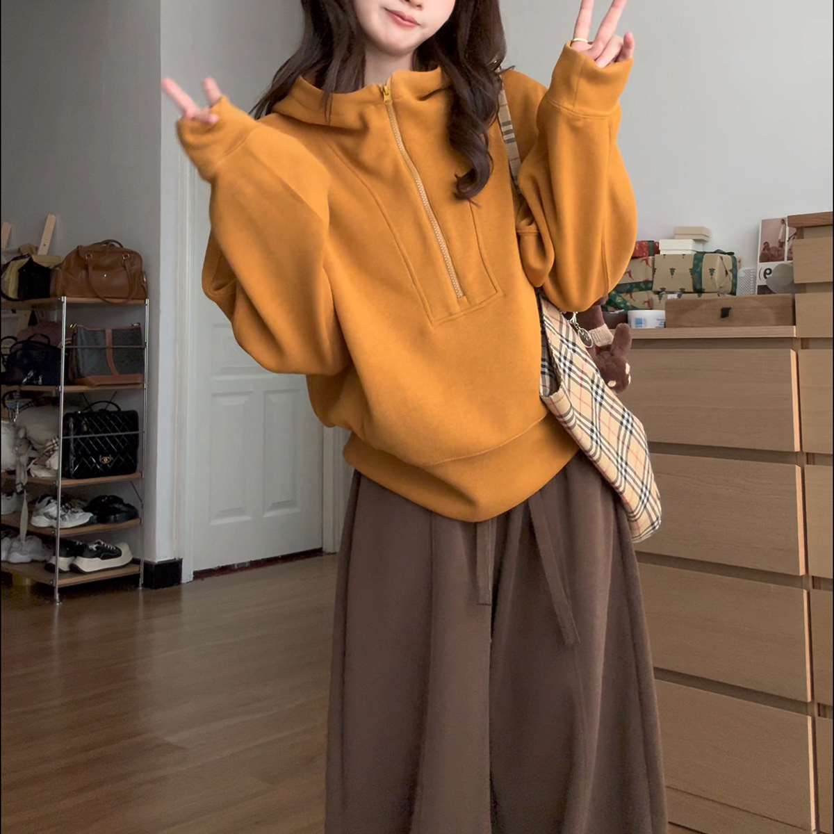 半拉链多巴胺穿搭连帽卫衣外套女