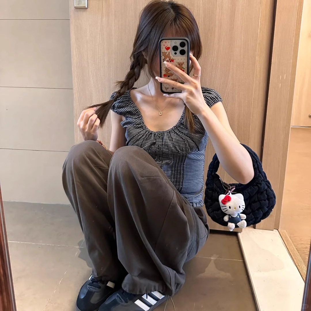 韩系格子方领短袖衬衫女夏季2025新款设计感小众纽扣开衫收腰上衣