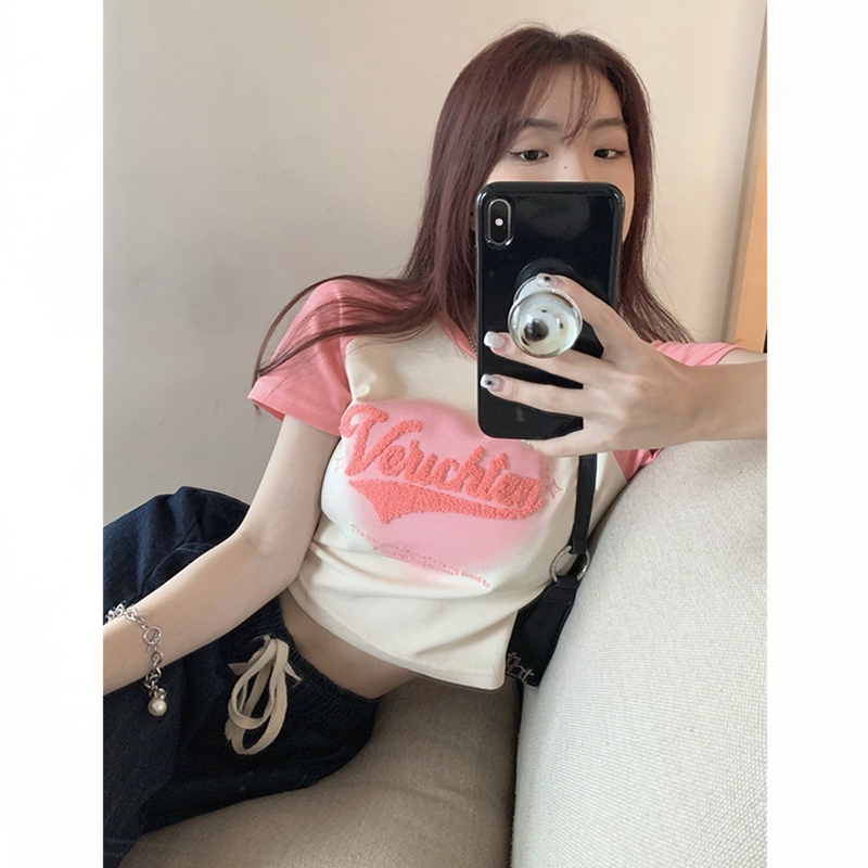 修身短款晕染爱心插肩袖短袖T恤