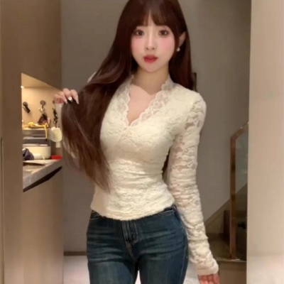 纯欲绝美白色蕾丝衫T恤女秋冬季