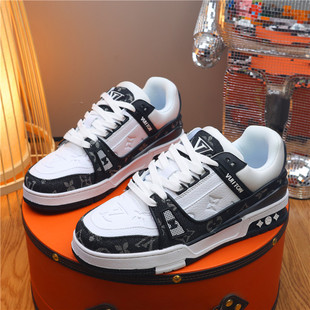 百搭运动休闲男鞋 轻奢潮流小白鞋 2025秋防臭情侣百搭厚底增高板鞋