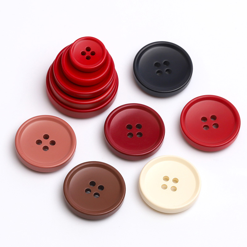 彩色圆形纽扣颜色鲜艳