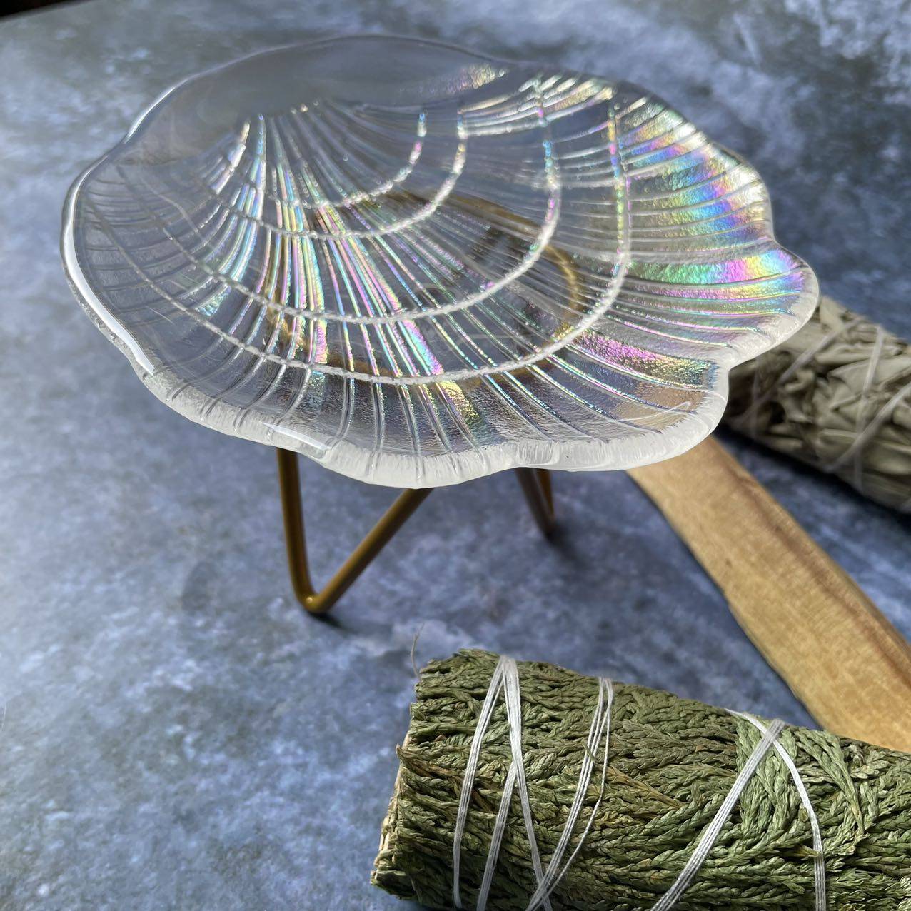 다채로운 유리 껍질 세이지 신성한 나무 정화 아로마테라피 용기 삼각형 스탠드 크리스탈 꽃 및 식물 트레이