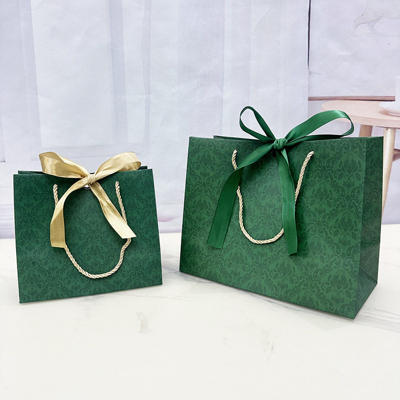绿色礼品袋服饰手提袋伴手礼纸袋情人节礼物包装袋现货环保材质