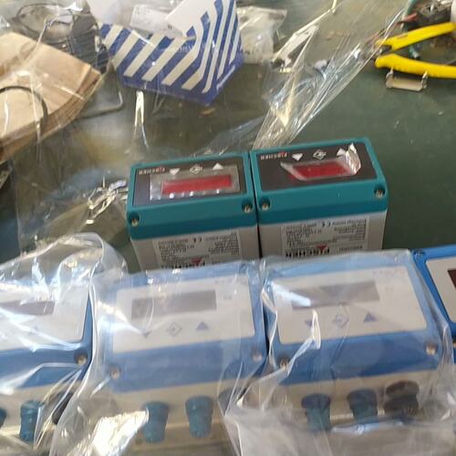 可维修RENA压差变送器 DE46L70040PNY3MWD0议价