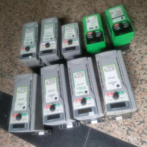 可维修艾默生尼得科变频器 MEV1000-40040 一-000议价