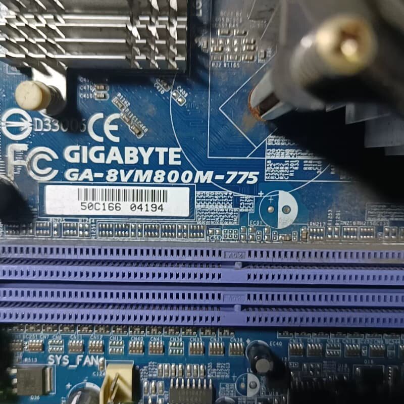 GA-8VM800M-775主板全好【议价】