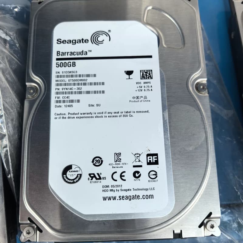 西数500G机械硬盘,型号WD5000AAKX,3.5寸台式【议价】