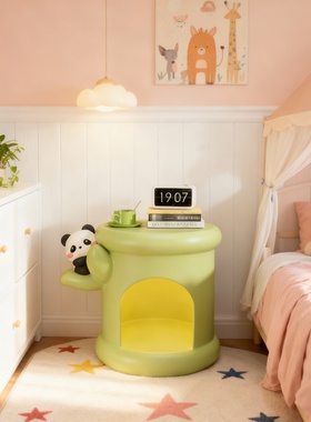 可爱卡通熊猫儿童塑料边桌摆件