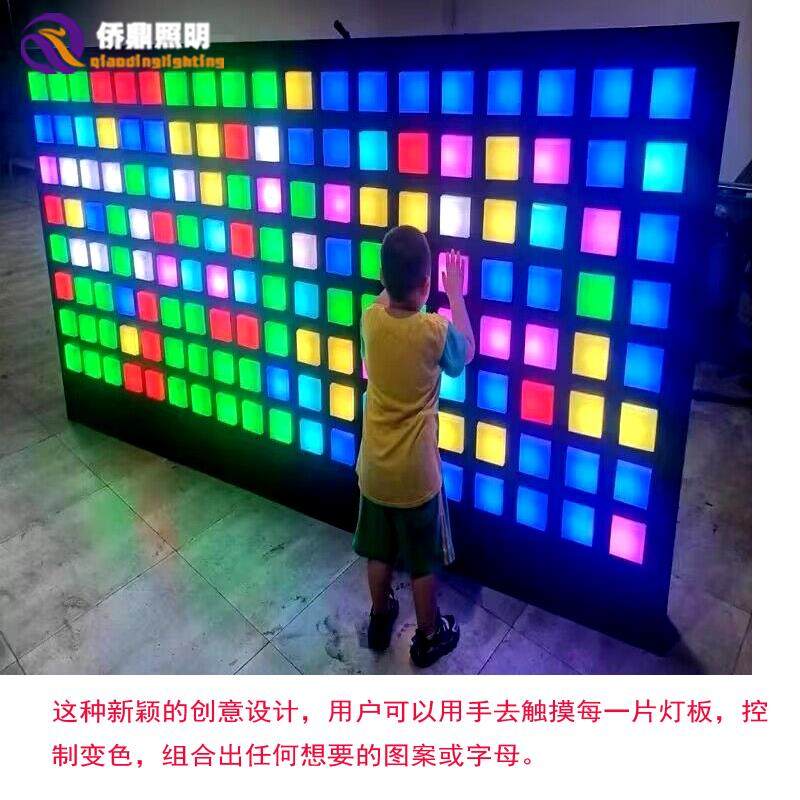 网红互动拍拍灯音乐墙触摸感应发光装置灯光墙商场美陈活动墙打卡