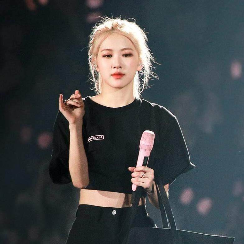 blackpink朴彩英lisa同款黑色短款字母印花短袖T恤宽松扎染长裤子|ruв категории Женская одежда, футболка - от Buy2taobao.com для оказания профессиональной услуги покупки агента Taobao