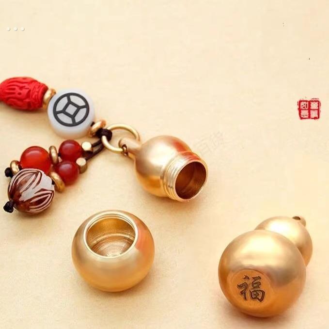 乳牙纪念吊坠牙盒子收藏儿童装的牙齿纪念品胎毛脐带储存制作