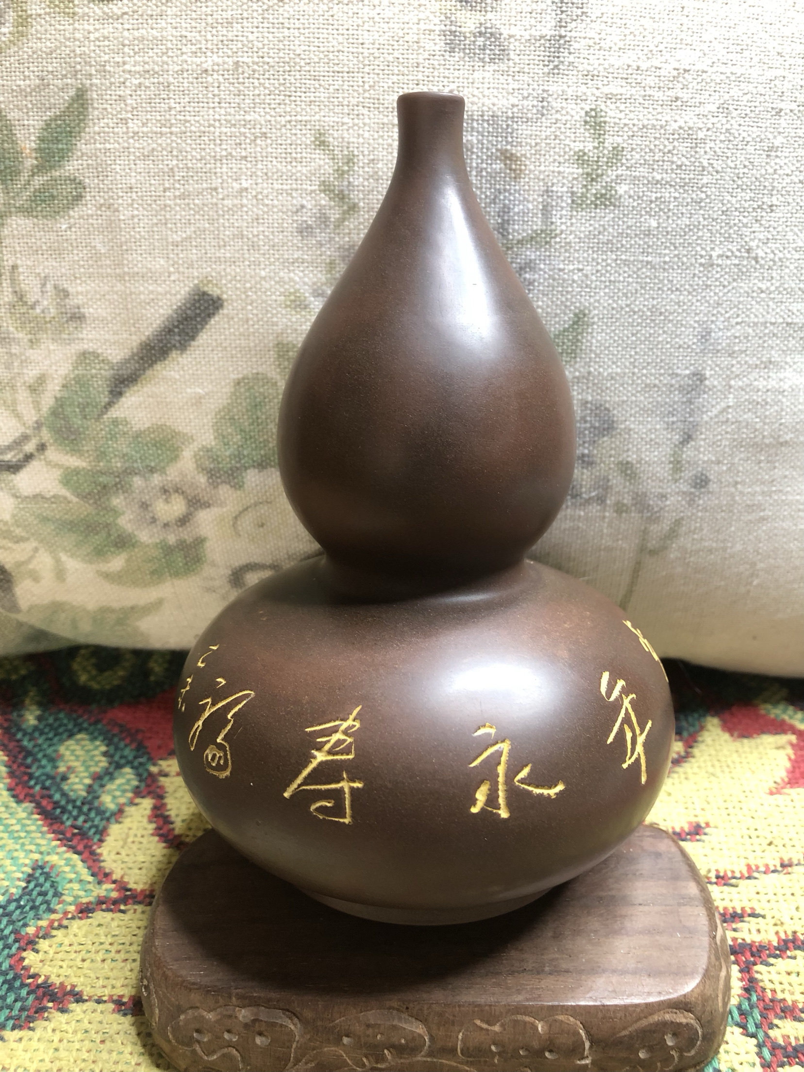 李人帡坭兴陶国级大师刻字，纯手工雕刻小葫芦摆件
