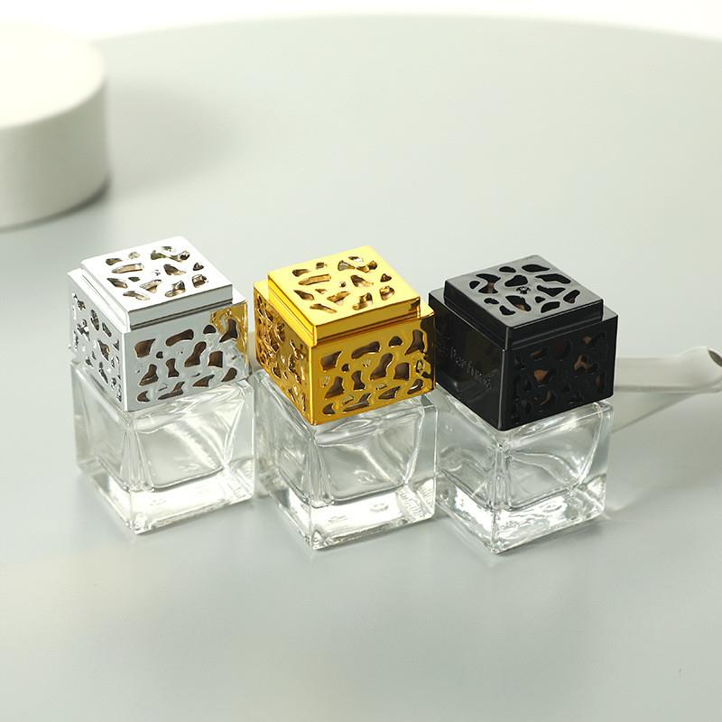 车载香薰瓶香水空瓶车内扩香挥发散发器汽车出风口分装香氛小瓶子