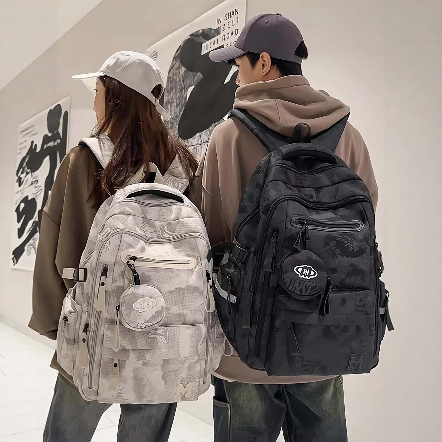 德国品质学生双肩包男女孩初高中减负护脊耐磨大容量校园旅行书包