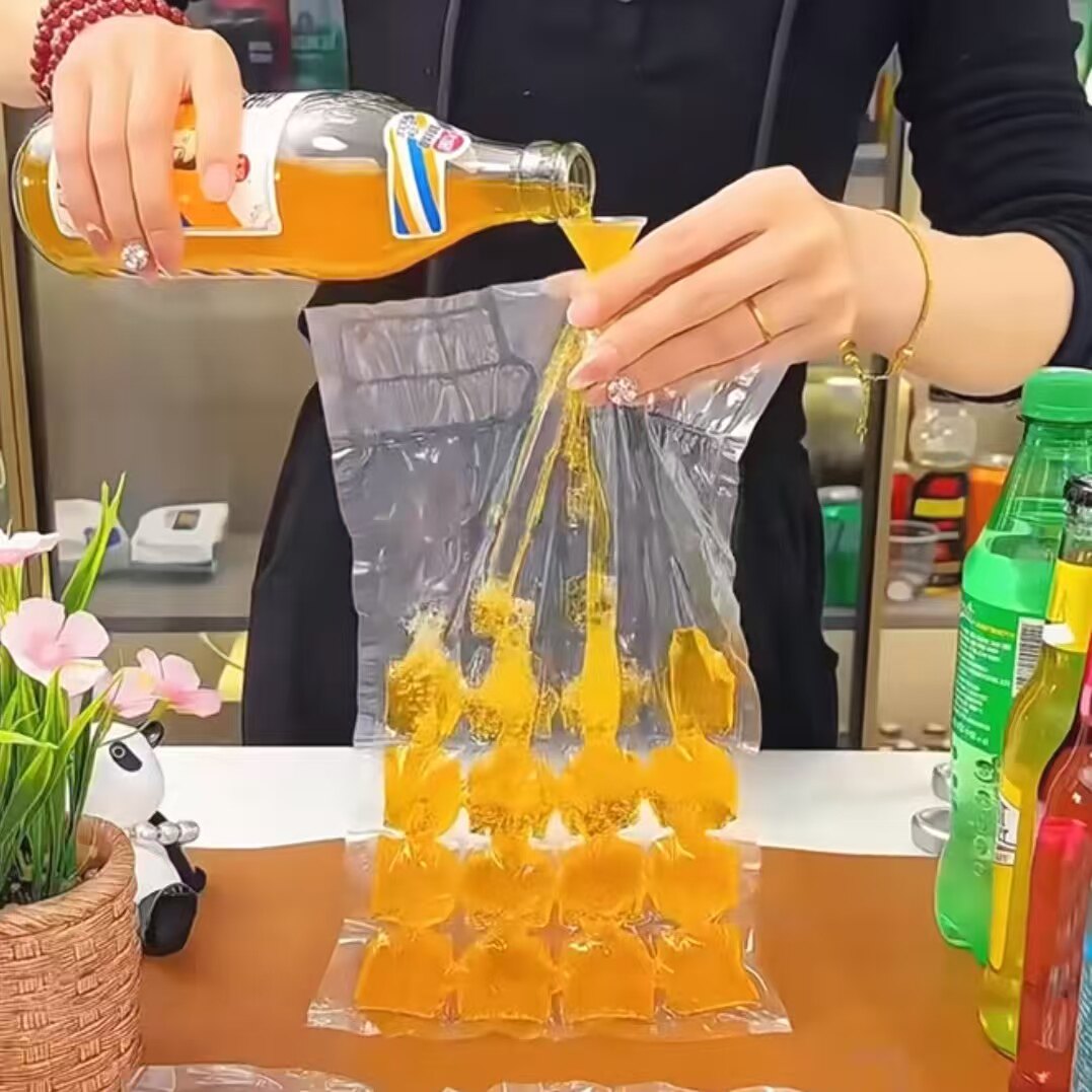 家用可重复用密封制冰袋冰格便捷图片