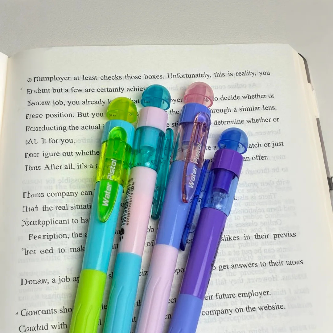 整蛊水枪笔恶搞会喷水的文具整蛊搞怪解压神器礼物中性笔网红道具