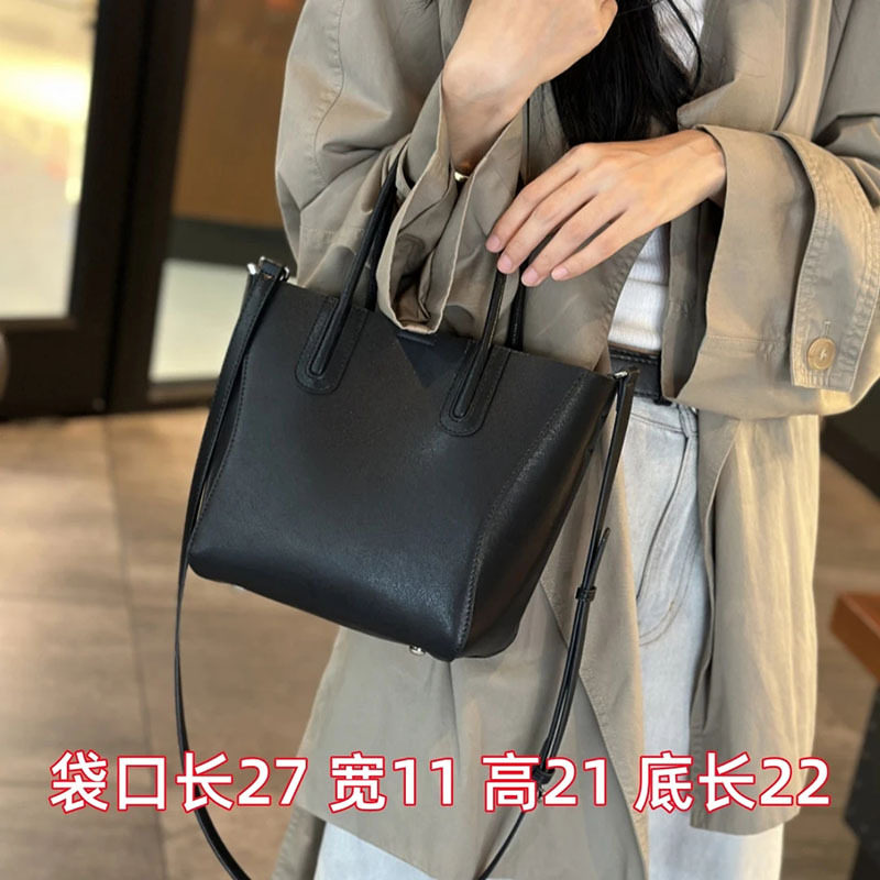 新款夏款真皮女包简约文艺复古包