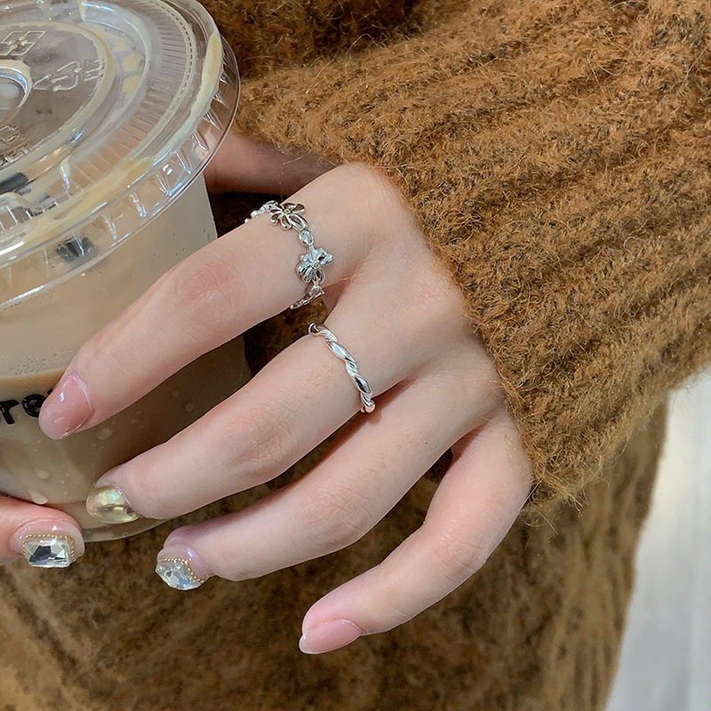 925纯银镶钻花朵戒指女简约温婉