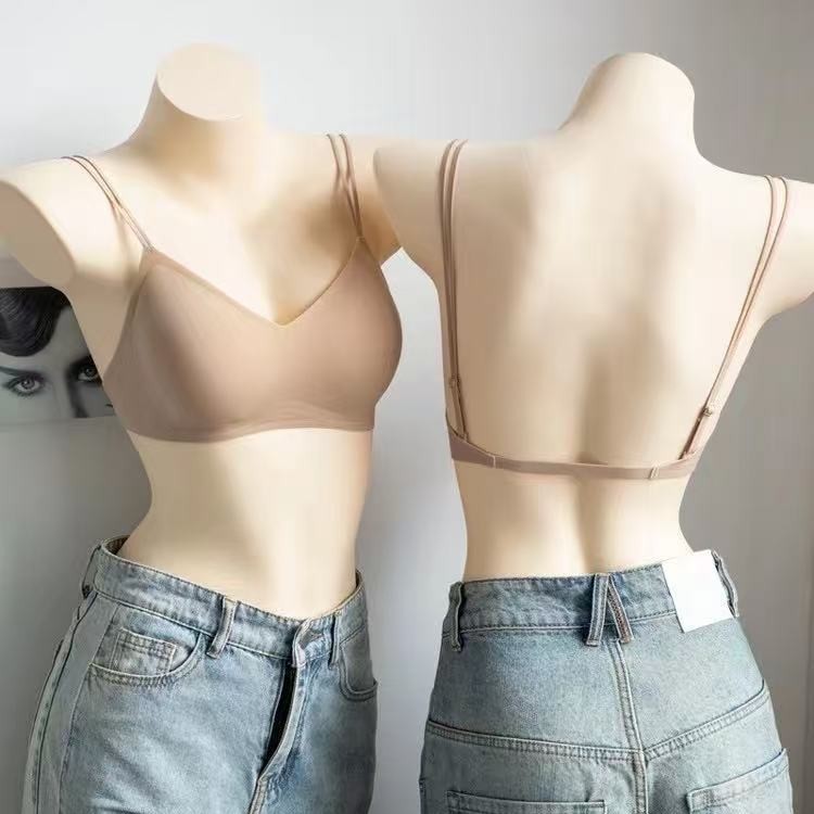 粉底液细肩带美背内衣女