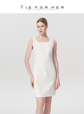 TieForHer Rice通关裙 极简奶昔白高智修身裙子淡人背心款连衣裙