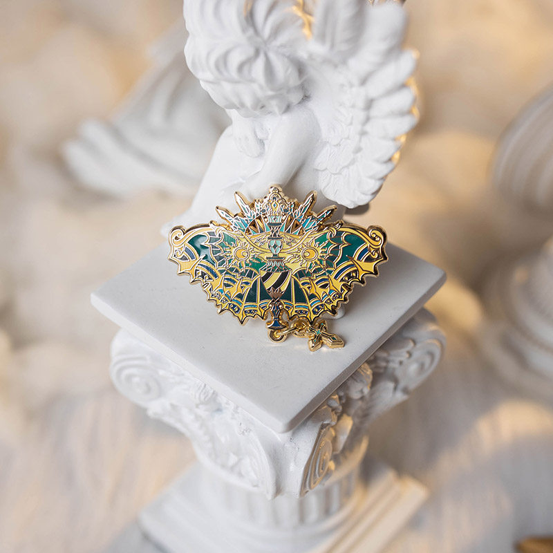 月色星象飞蛾小物金属珐琅徽章