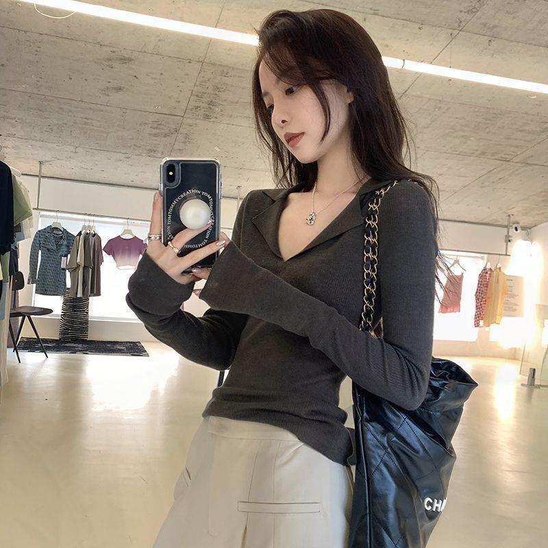 软糯polo领针织衫女秋冬加厚设计感纯欲V领长袖打底衫露锁骨上衣