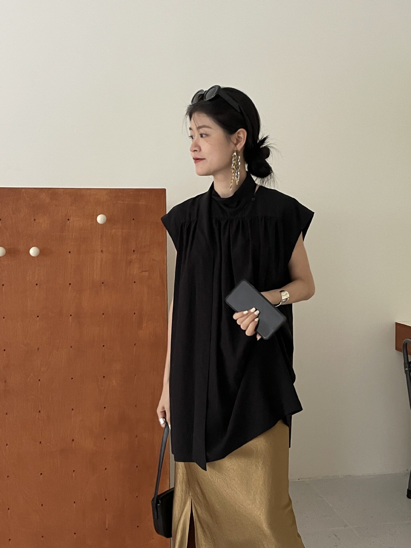 清仓现货女装文艺极简天丝小衫女