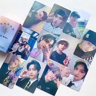 straykids小卡黄铉辰李龙馥felix李旻浩周边拍立得镭射lomo卡收藏