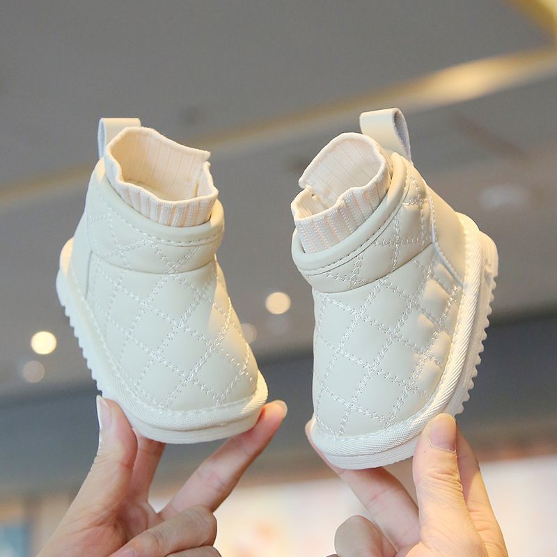小童鞋子软底雪地靴婴儿