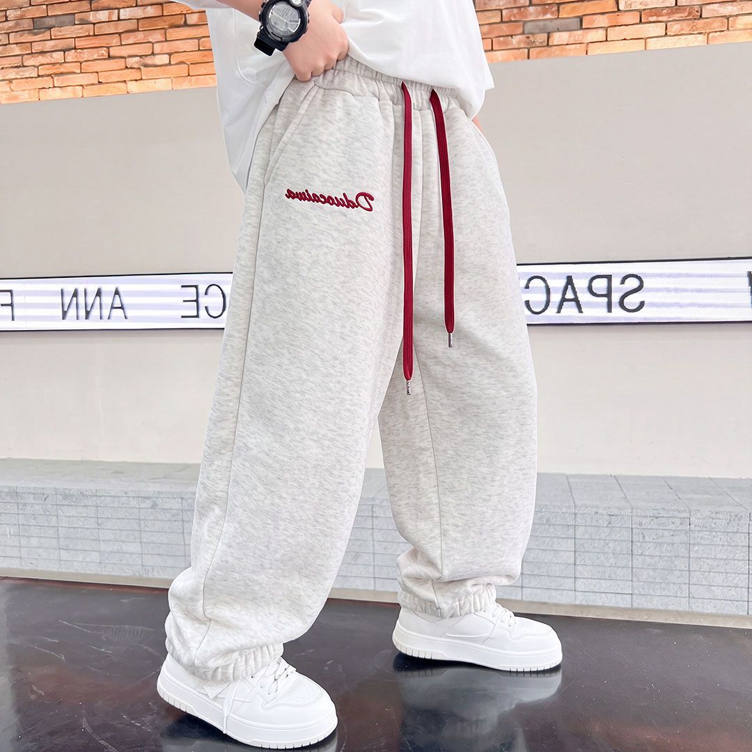 儿童春秋新款棉质卫裤刺绣百搭休闲裤男女童韩版灯笼裤长裤时尚