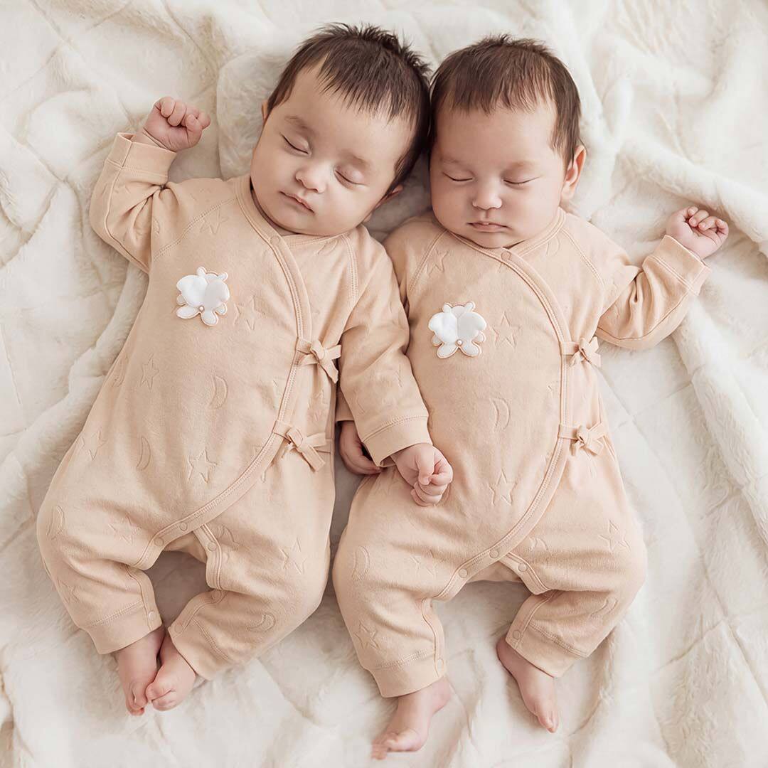 新生儿衣服春秋季a类移圈提花蝴蝶衣婴儿连体衣睡衣宝宝哈衣中厚