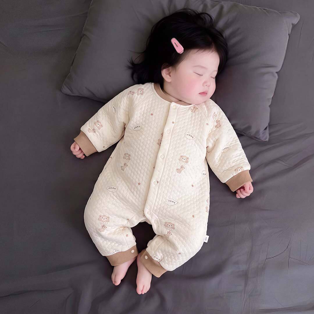 婴儿夹棉加厚衣服新生儿Aa类三层保暖连体衣宝宝爬服冬季睡衣休闲