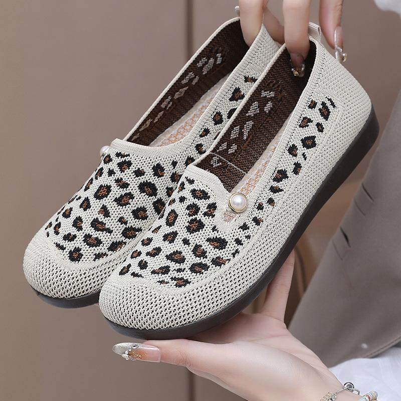 春季新款老北京布鞋女透气中老年舒适软底防滑一脚蹬豆豆鞋妈妈鞋,女鞋,传统布鞋,淘宝优惠券,粉丝福利购,淘宝优惠卷