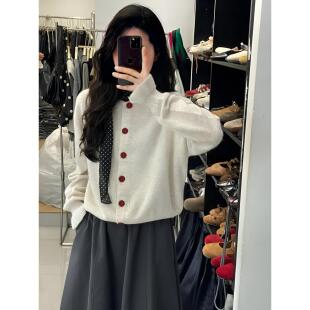 ROUMIKL秋日ootd穿搭一整套法式温柔风小个子白色针织开衫半身裙