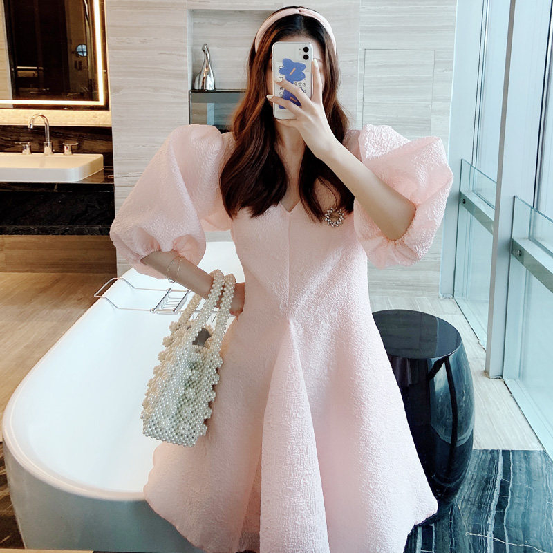 粉色蓬蓬田园风连衣裙法式复古仙女甜美超仙V领泡泡袖公主雪纺裙
