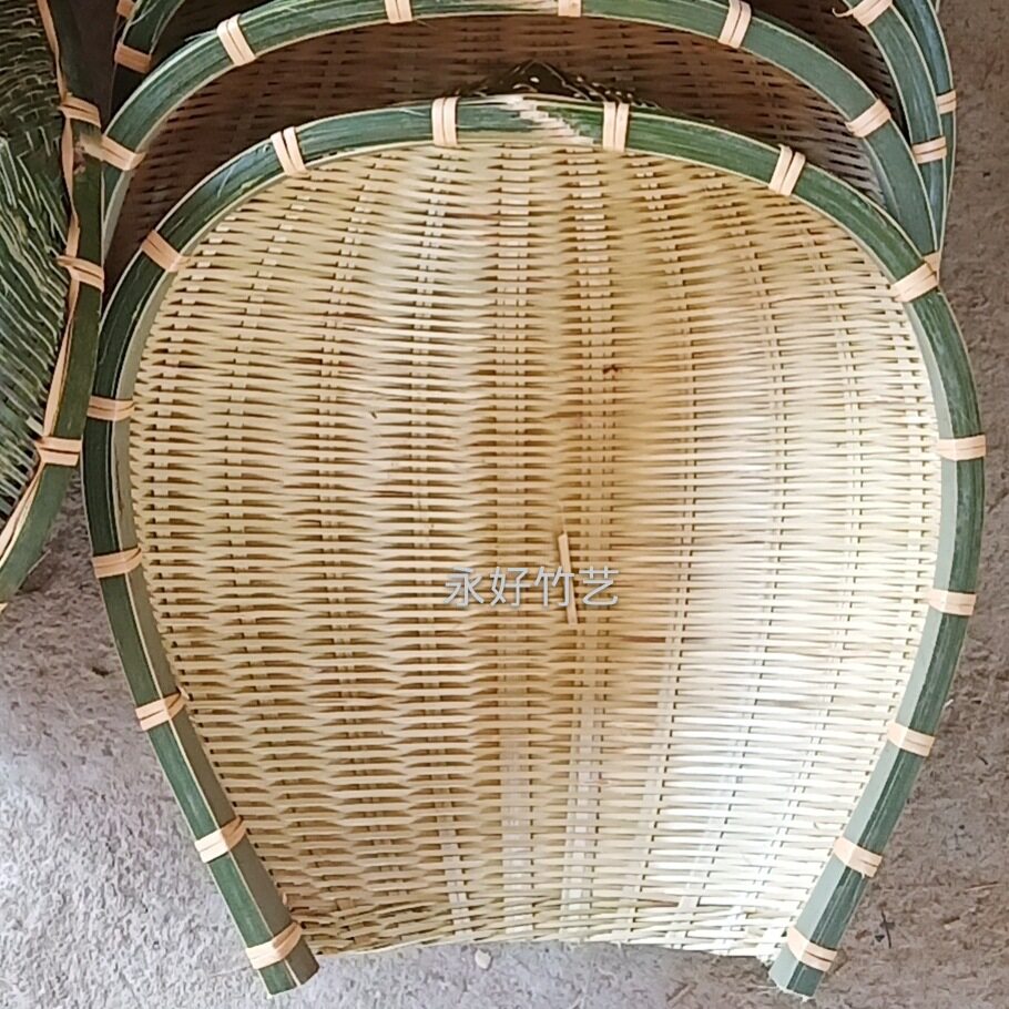 广西乡下手工竹编筐制品