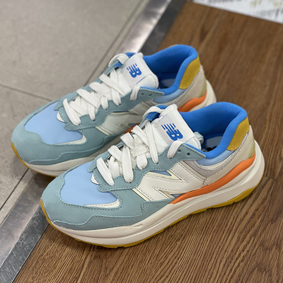 NEWBALANCE减震女系带运动休闲