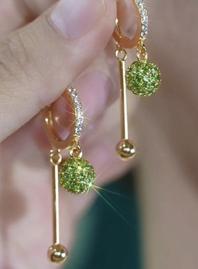 时尚清新绿色钻球流苏耳环女小众设计感精致百搭耳扣气质轻奢耳饰