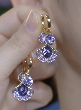 2024新款小众设计感紫色锆石满钻银杏叶耳环女高级感轻奢百搭耳饰