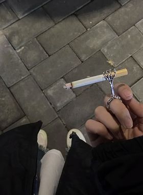 氛围感抽烟指环男女烟托支架创意个性潮流戒指