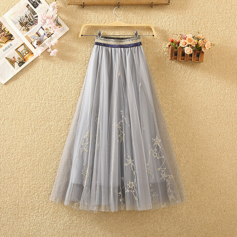 刺绣星星a字大摆亮片半身裙