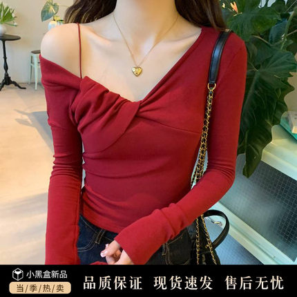 红色性感辣妹秋冬可外穿加绒打底衫女内搭2024新款时尚设计感上衣