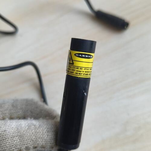 议价BANNER邦纳传感器M126E2LDQ-62971，件可维修