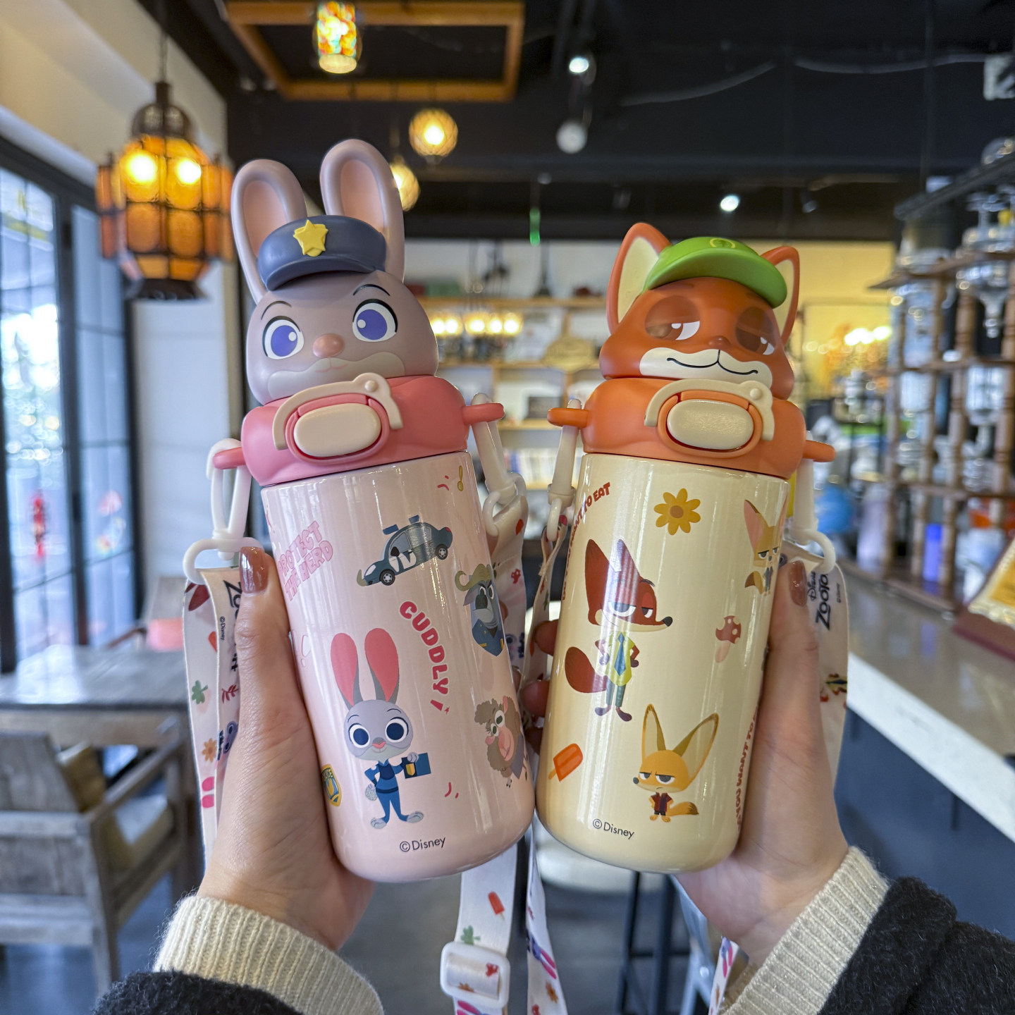 朱迪尼克儿童保温杯新款2026可爱便携女孩学生上学专用吸管水杯子